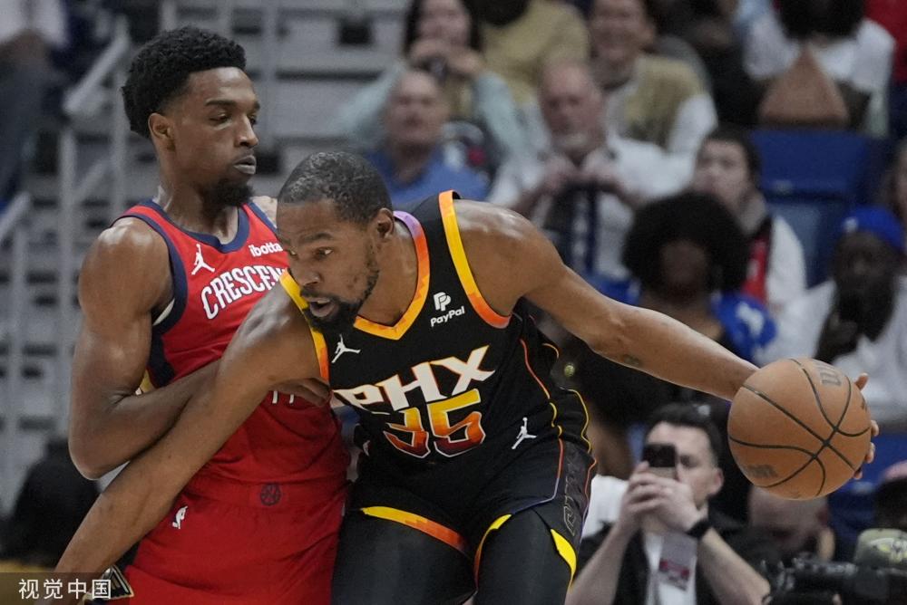 曼城以3比 曼城以3比