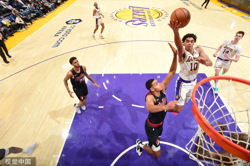 运动员往往 运动员往往